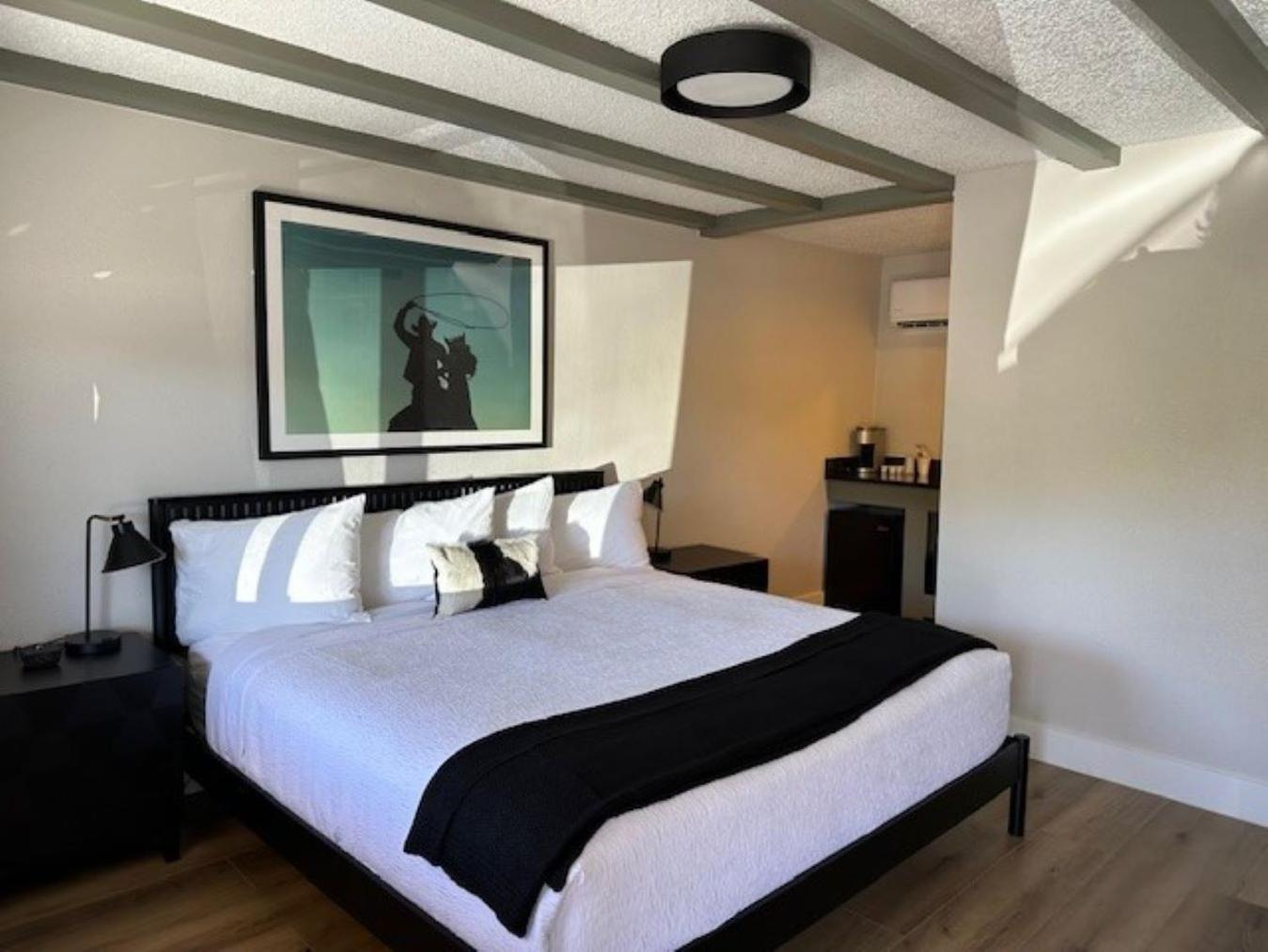 Western Lodge 斯廷博特斯普林斯 外观 照片